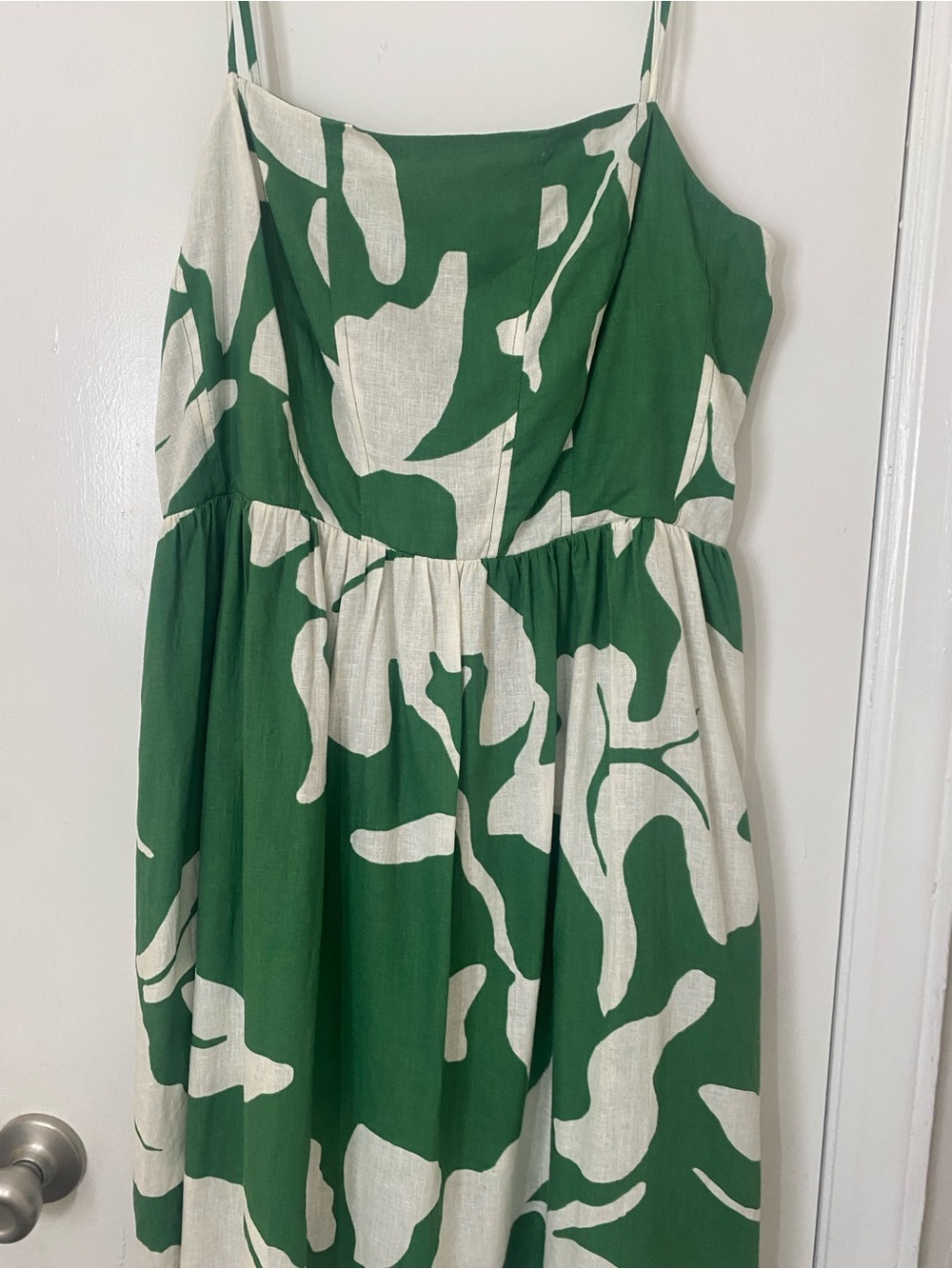 Green & White Linen-Blend Floral Print Midi Dress - Picture 7 of 11